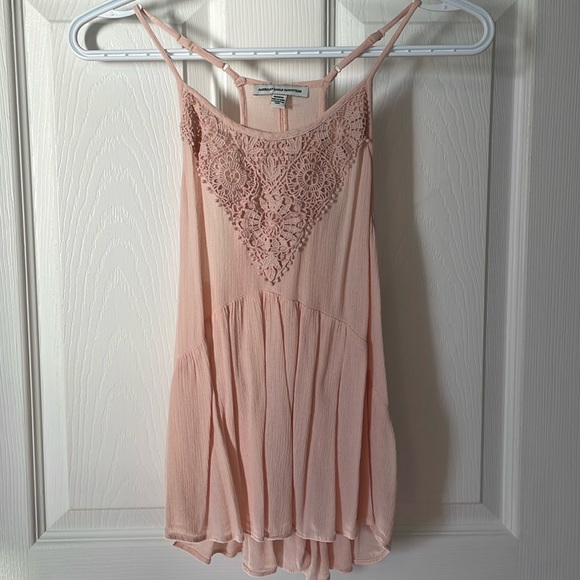 American eagle strap shirt, light peach/coral colour, size medium - Picture 1 of 2